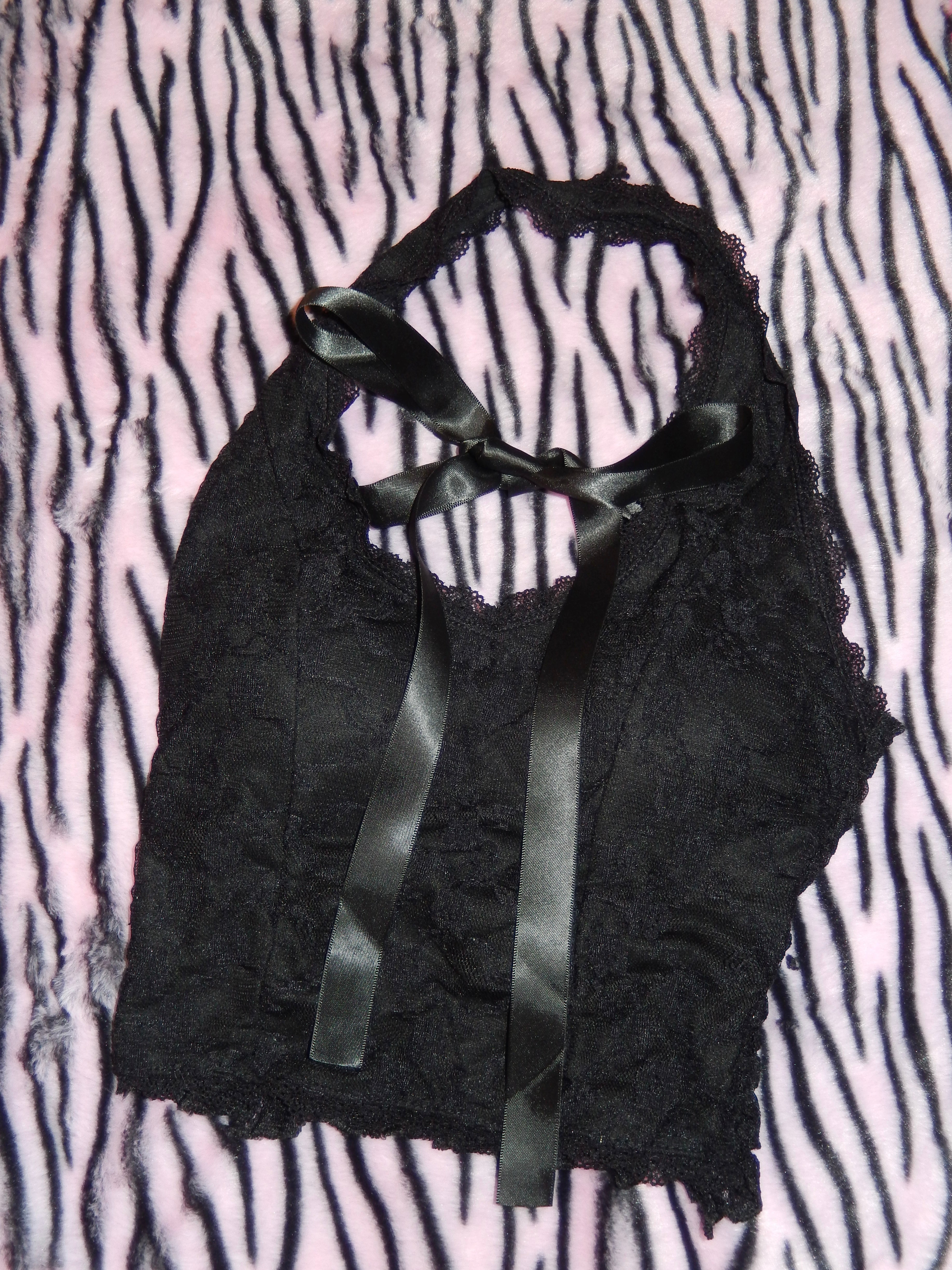 BBS Signature Lace Halter Cami (VT004)