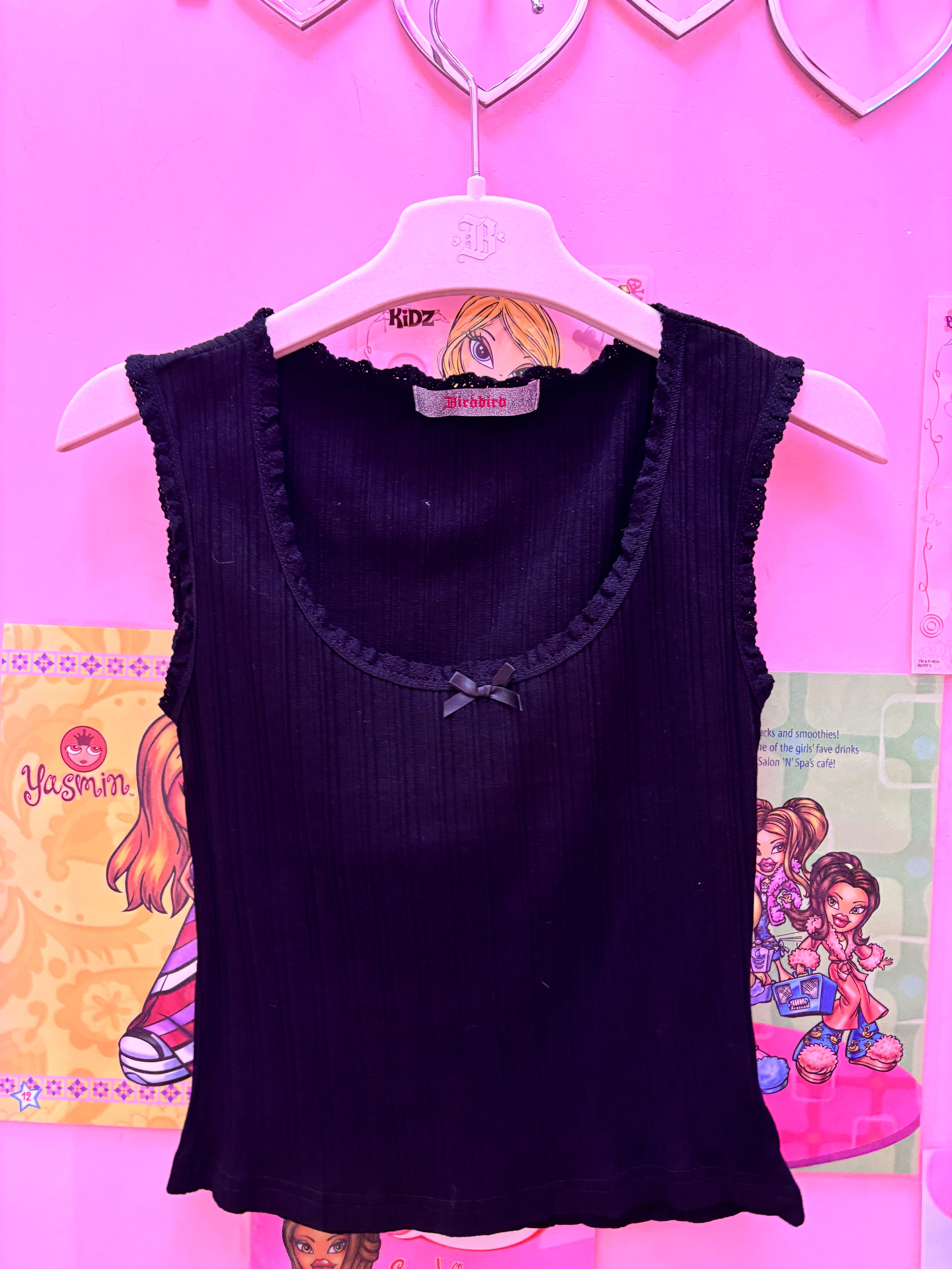 Lace trim crop top