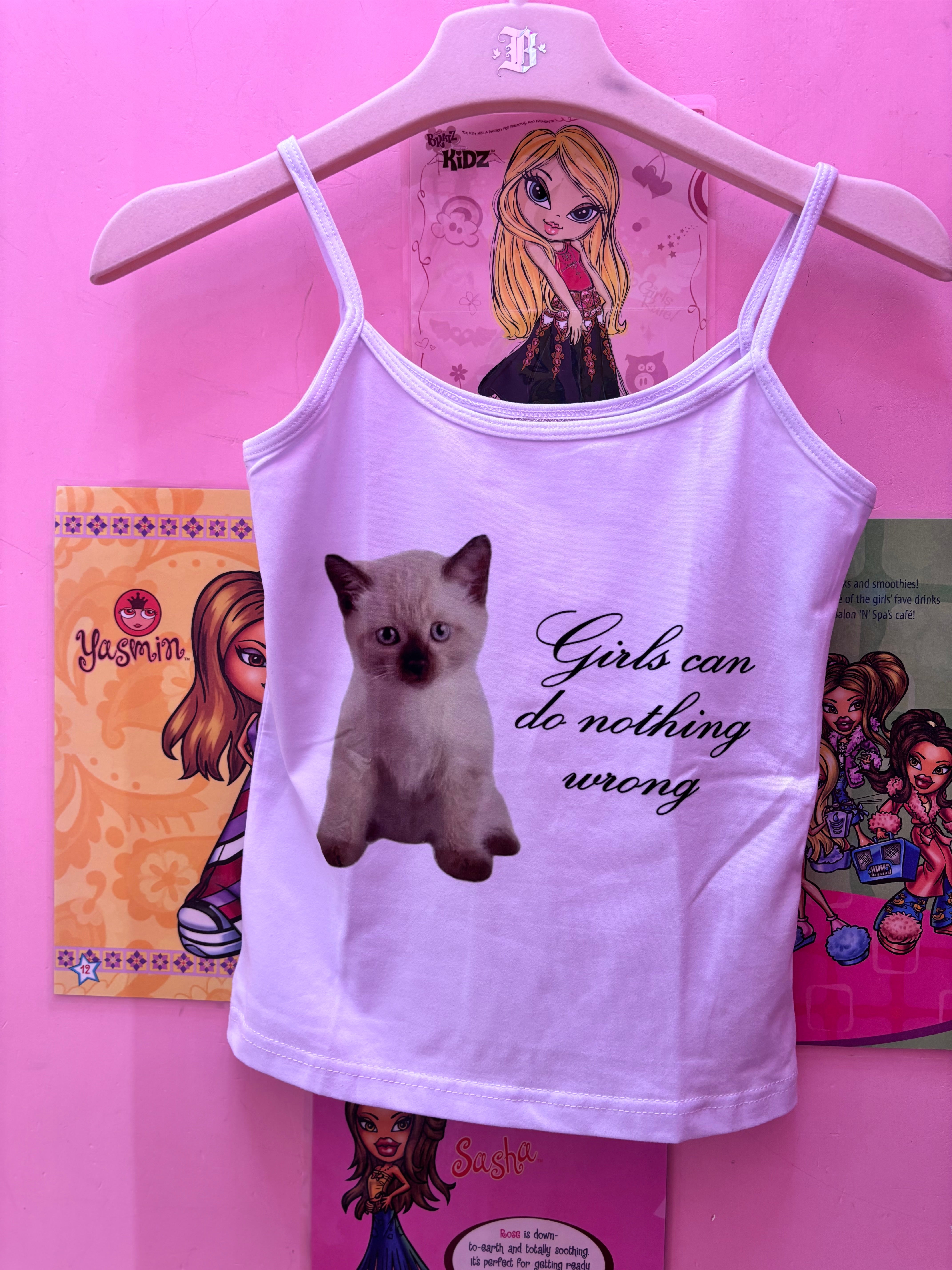 Kitten graphic vest