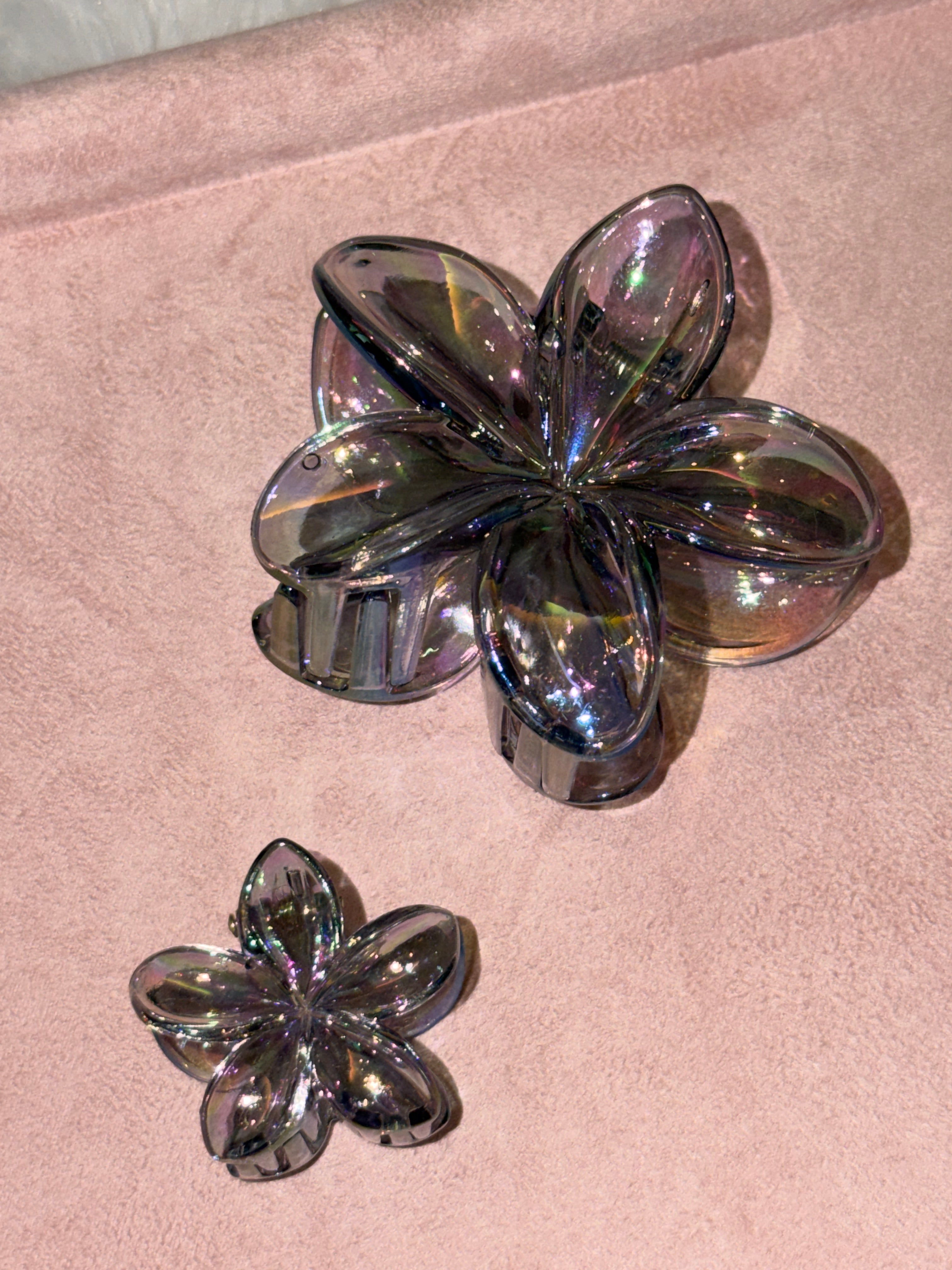 BBS Aurora Hibiscus Flower Clip (Black)